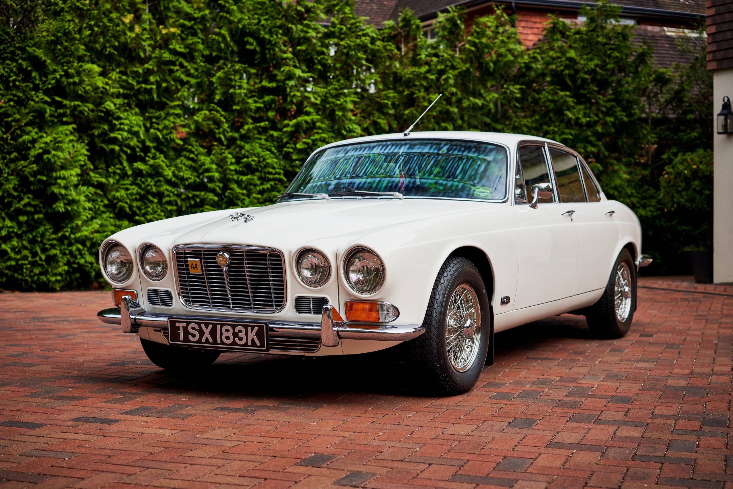 Jaguar XJ Series I