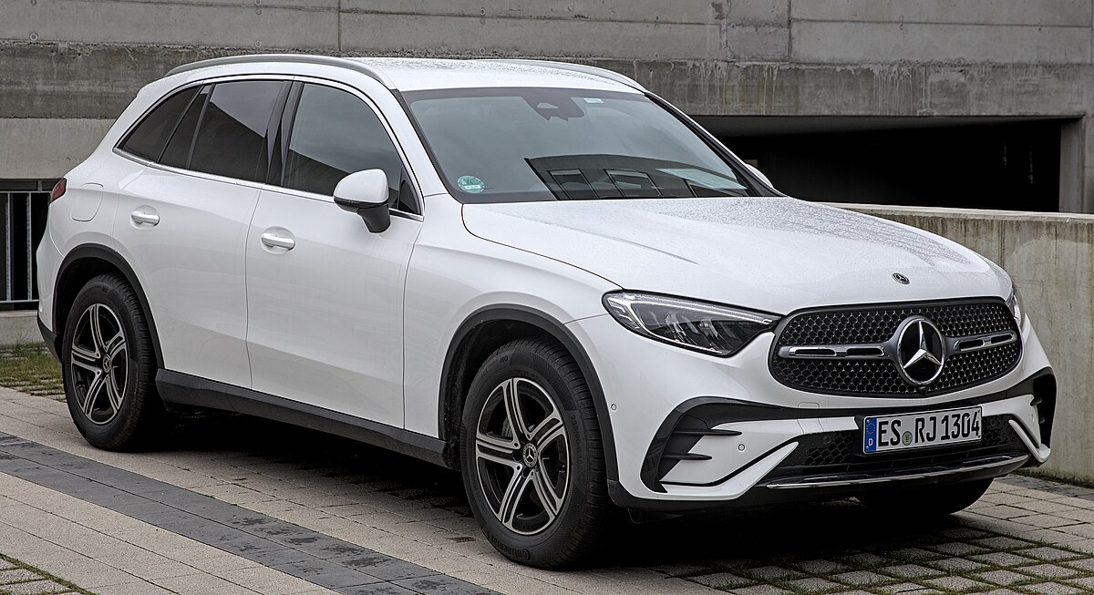 Mercedes Benz GLC (2015–2022) Mercedes Benz GLC (2015–2022)