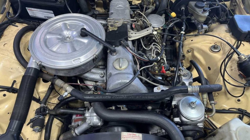 Mercedes Benz OM617 Diesel