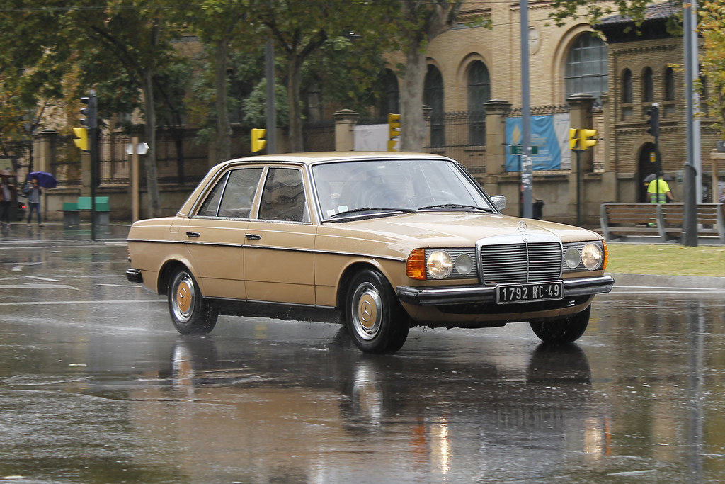 Mercedes Benz W123 (1976–1986)