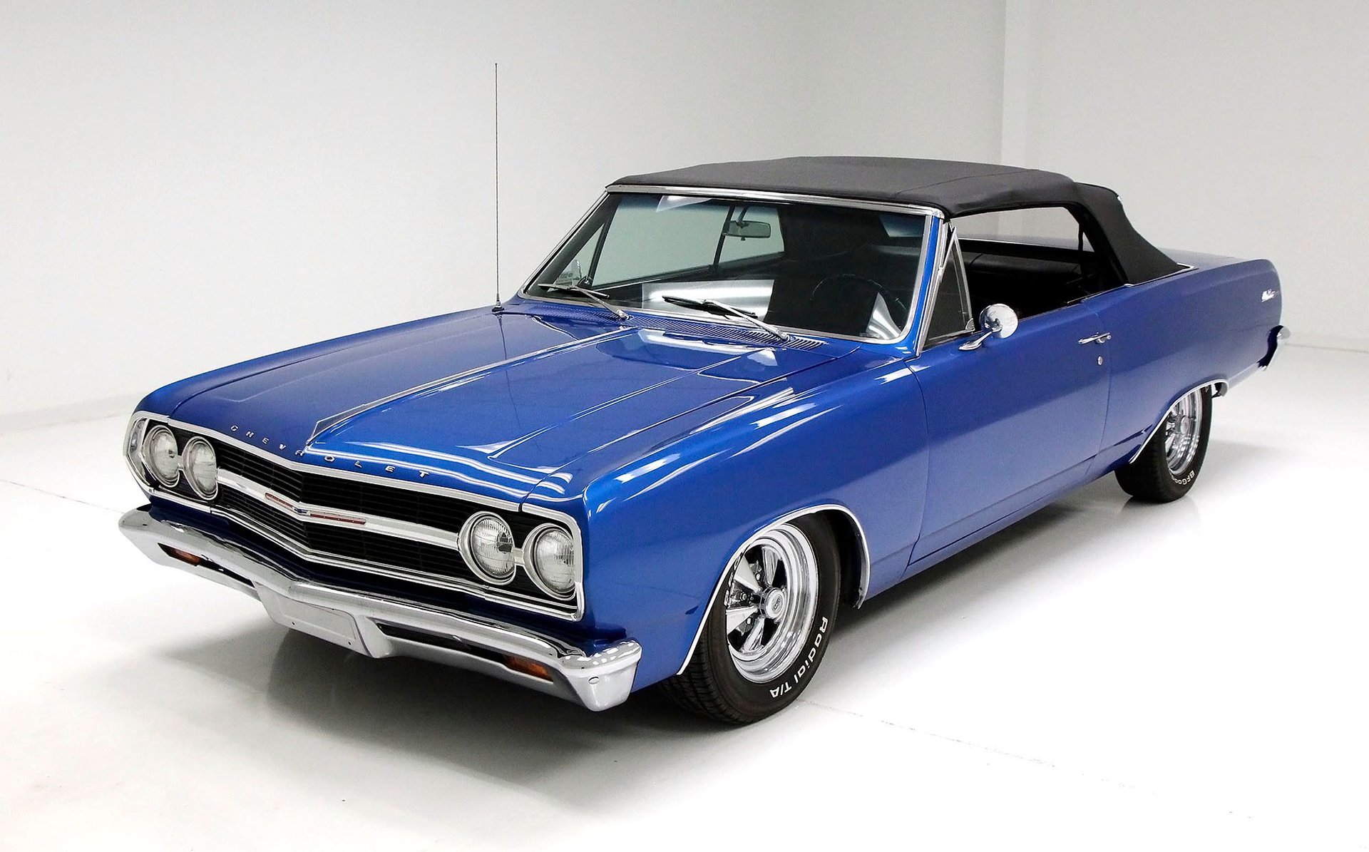 Older Chevrolet Malibu