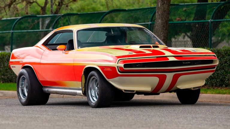 Plymouth Barracuda