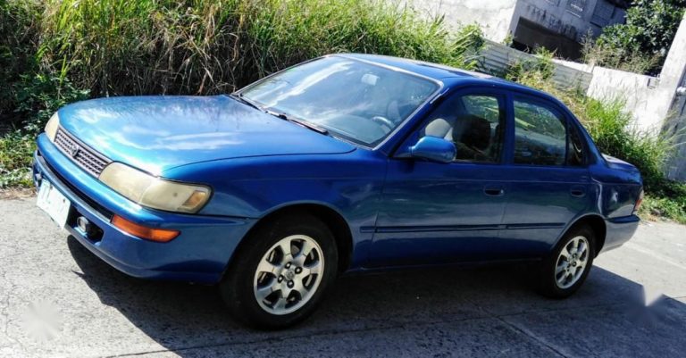 Toyota Corolla (1993 1997) featured