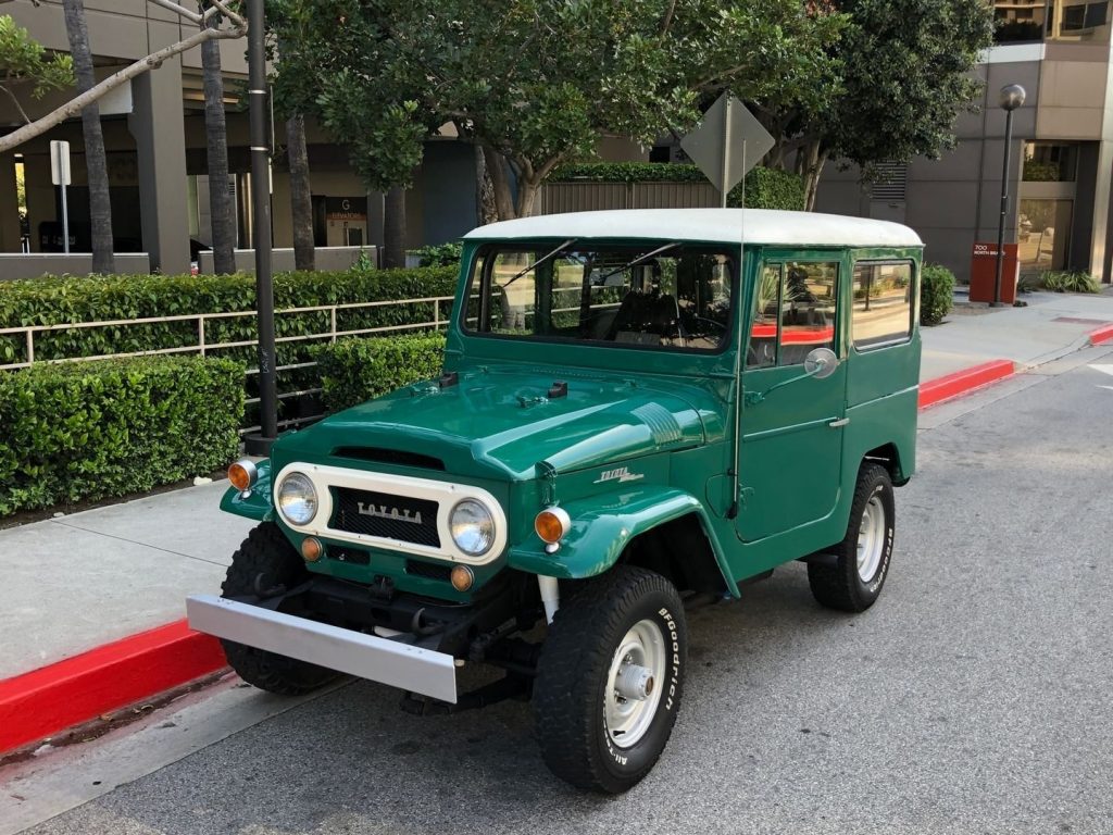 Toyota Land Cruiser FJ40
