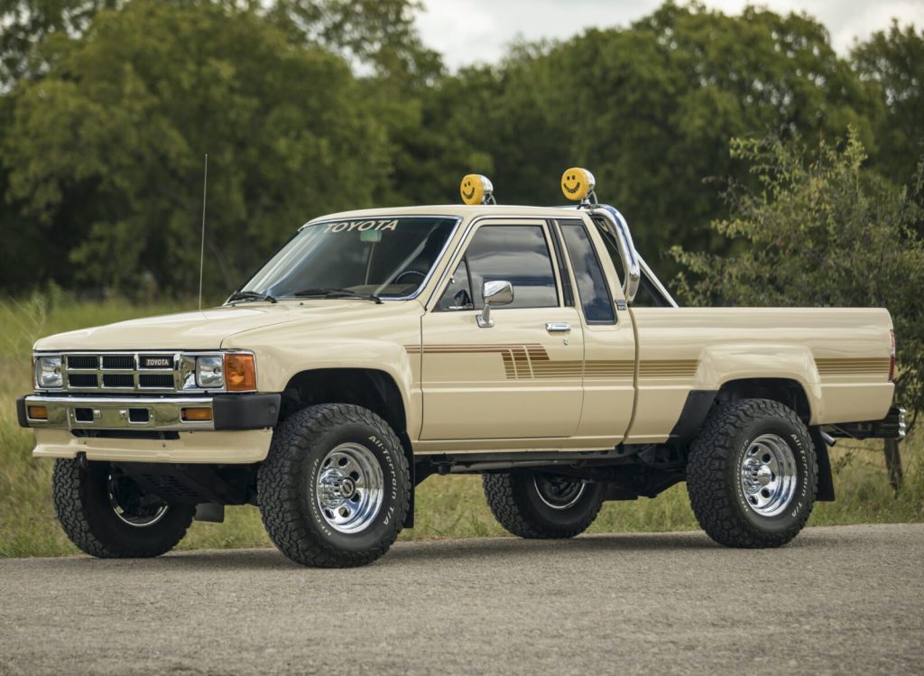 Toyota Pickup Hilux (Late 1980s–1990s)