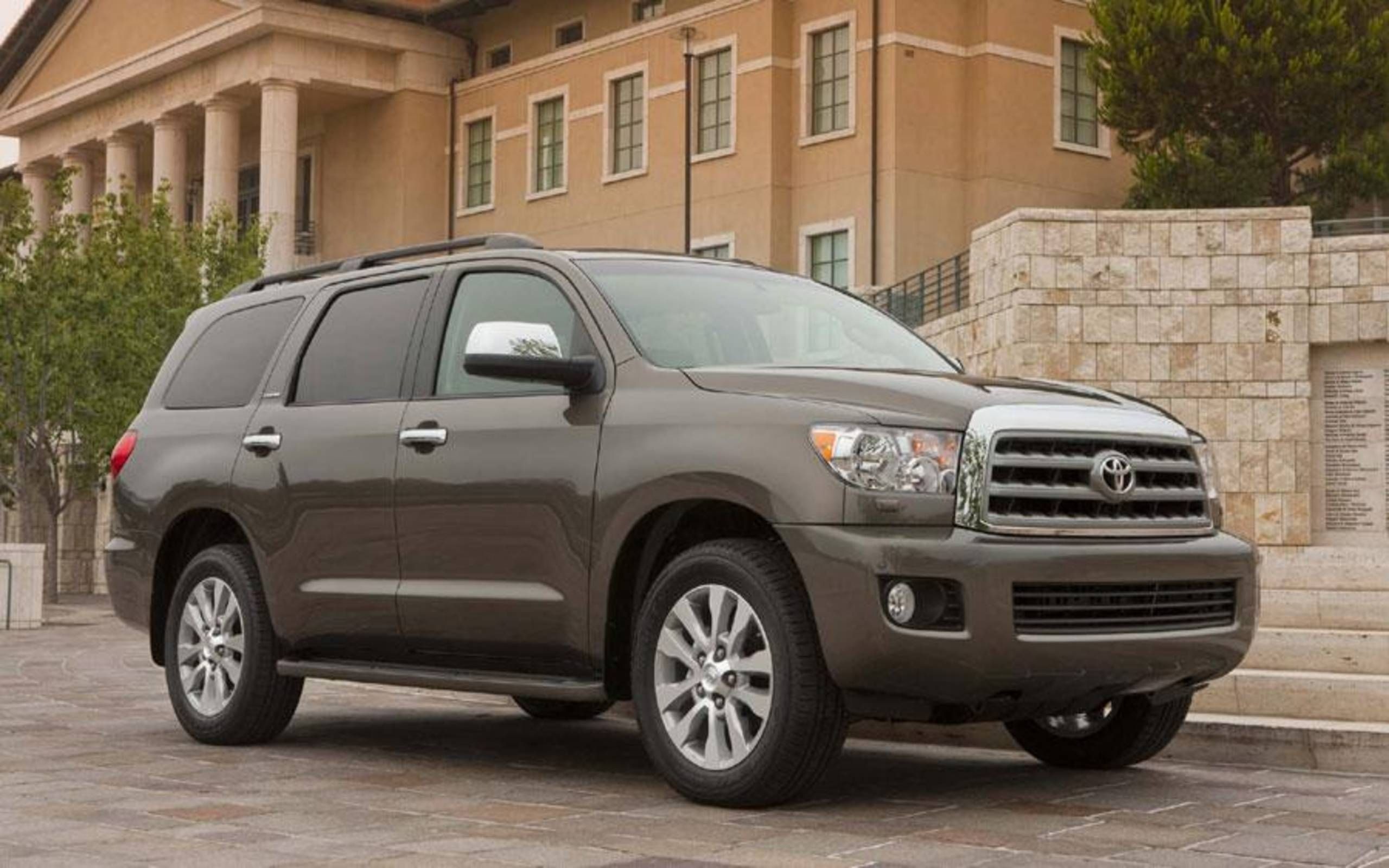 Toyota Sequoia