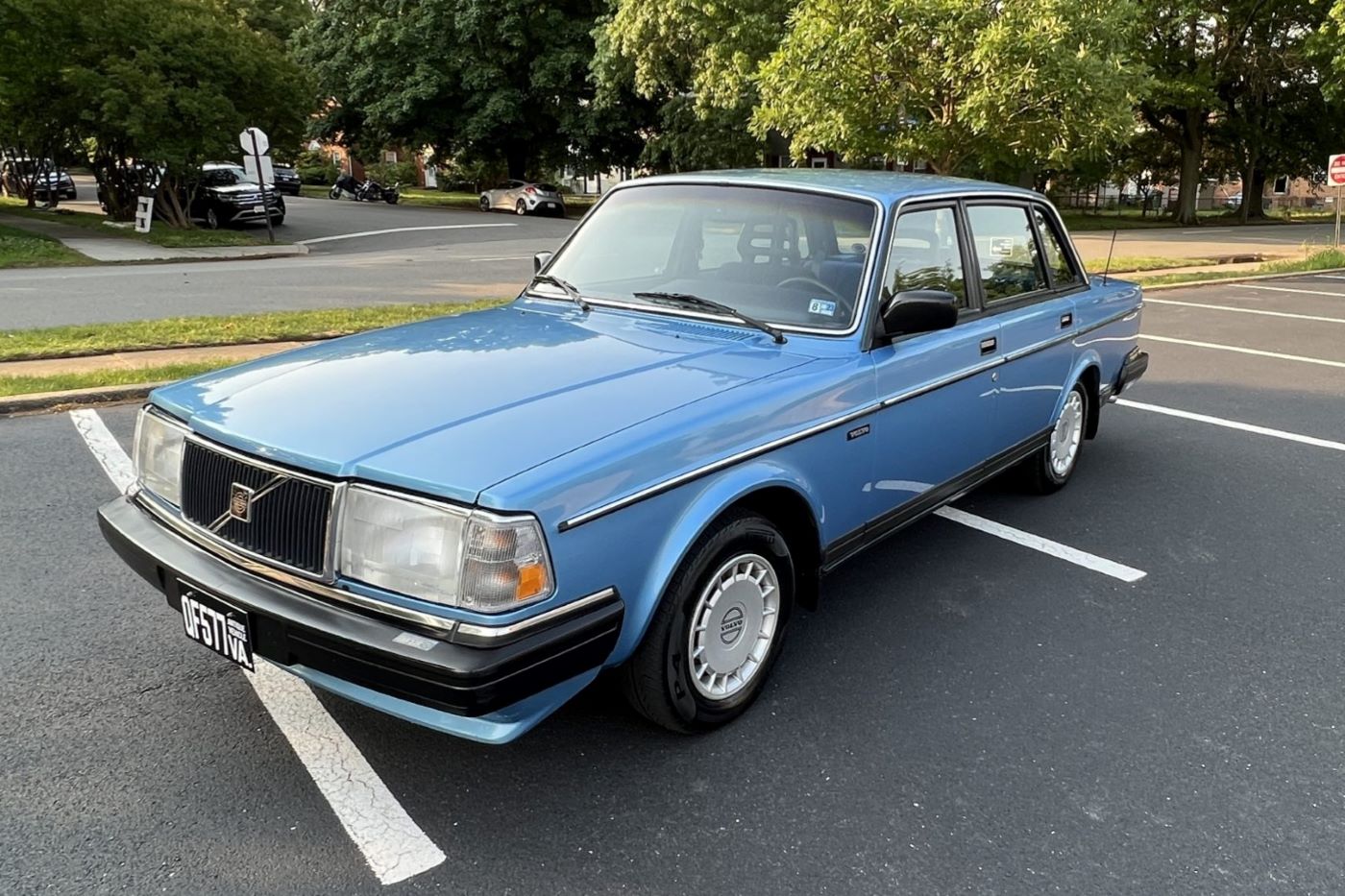 Volvo 240