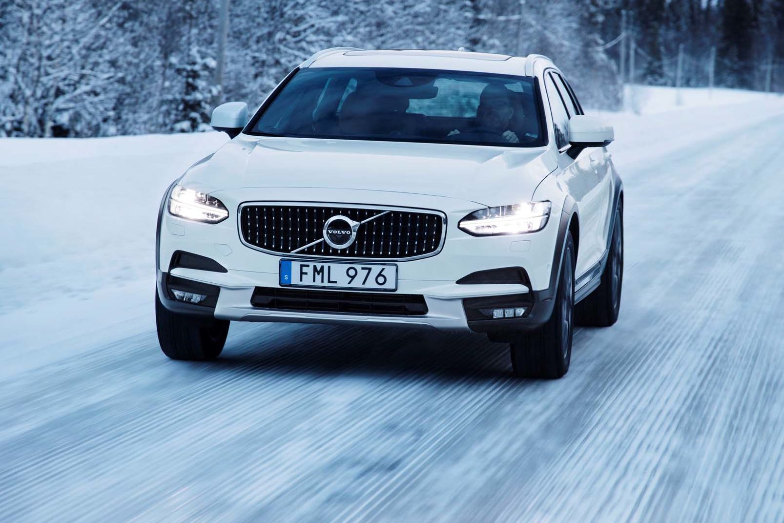 Volvo V90 Cross Country