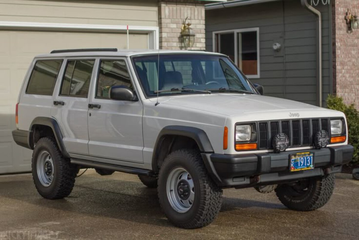 1999 Jeep Cherokee XJ 