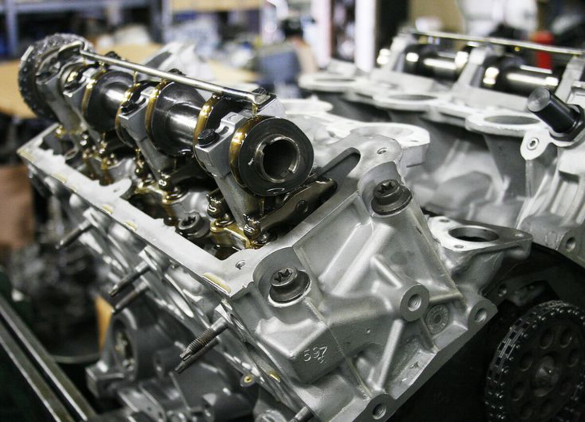 Chrysler 2.7L V6 Chrysler 2.7L V6