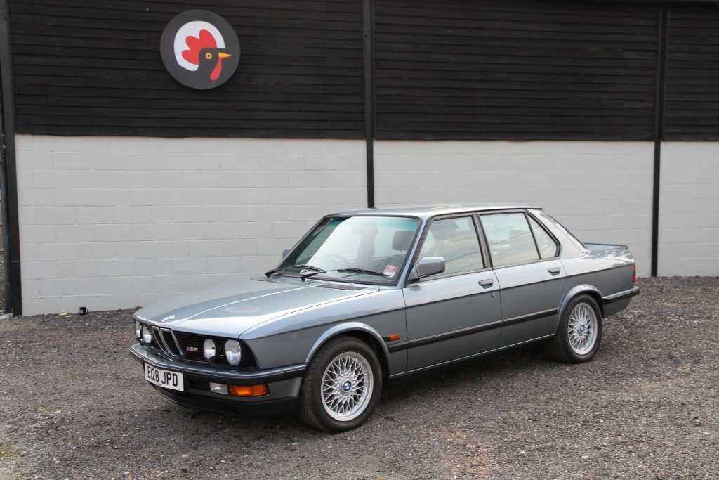 1987 BMW M5 (E28) 1987 BMW M5 (E28)