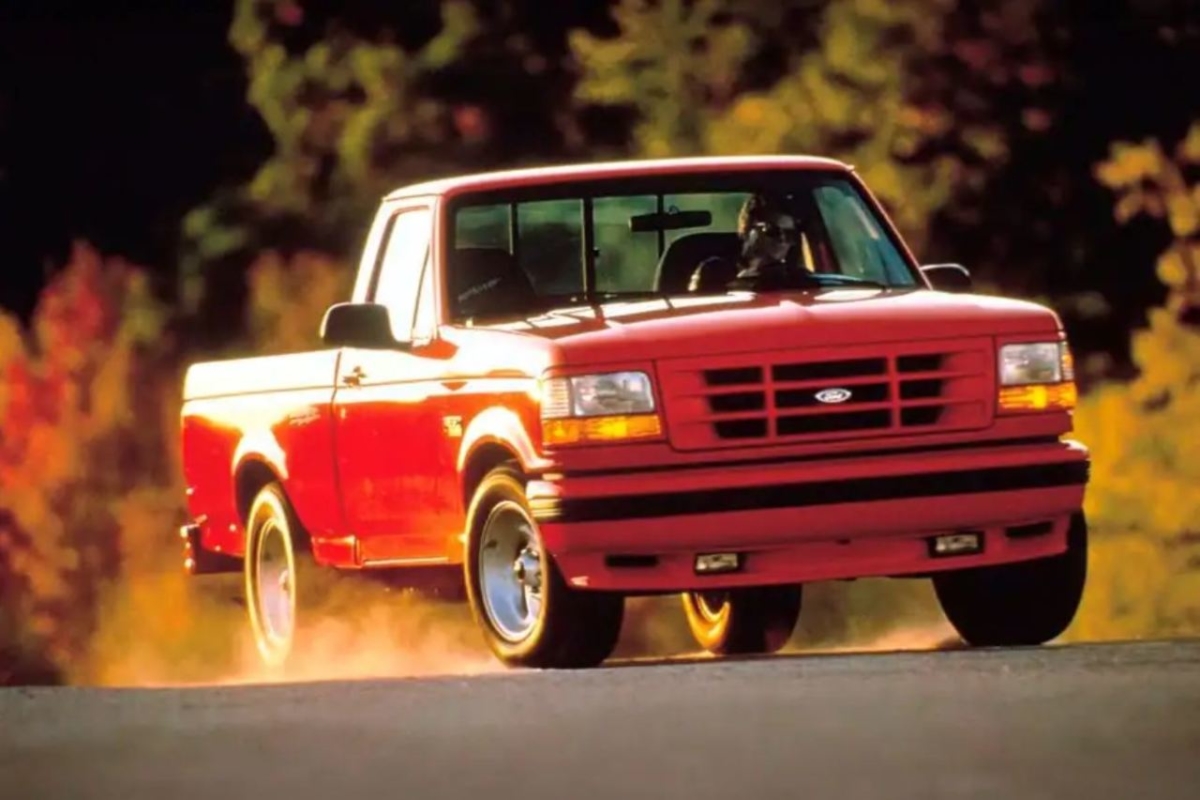 1993 Ford F 150 SVT Lightning