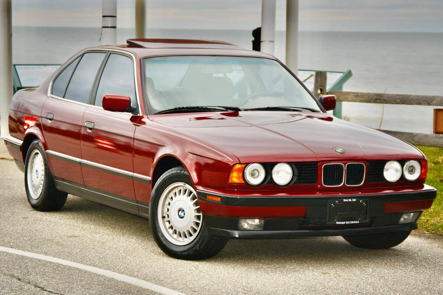 1994 BMW 525i (E34)