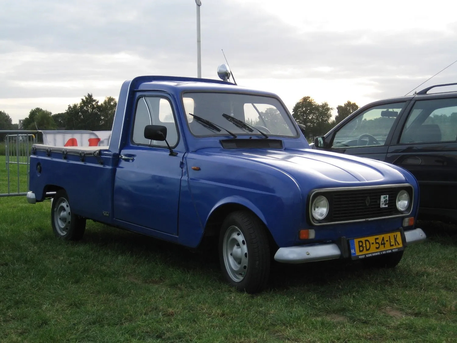 1994 Renault Bakkie (South African Model)