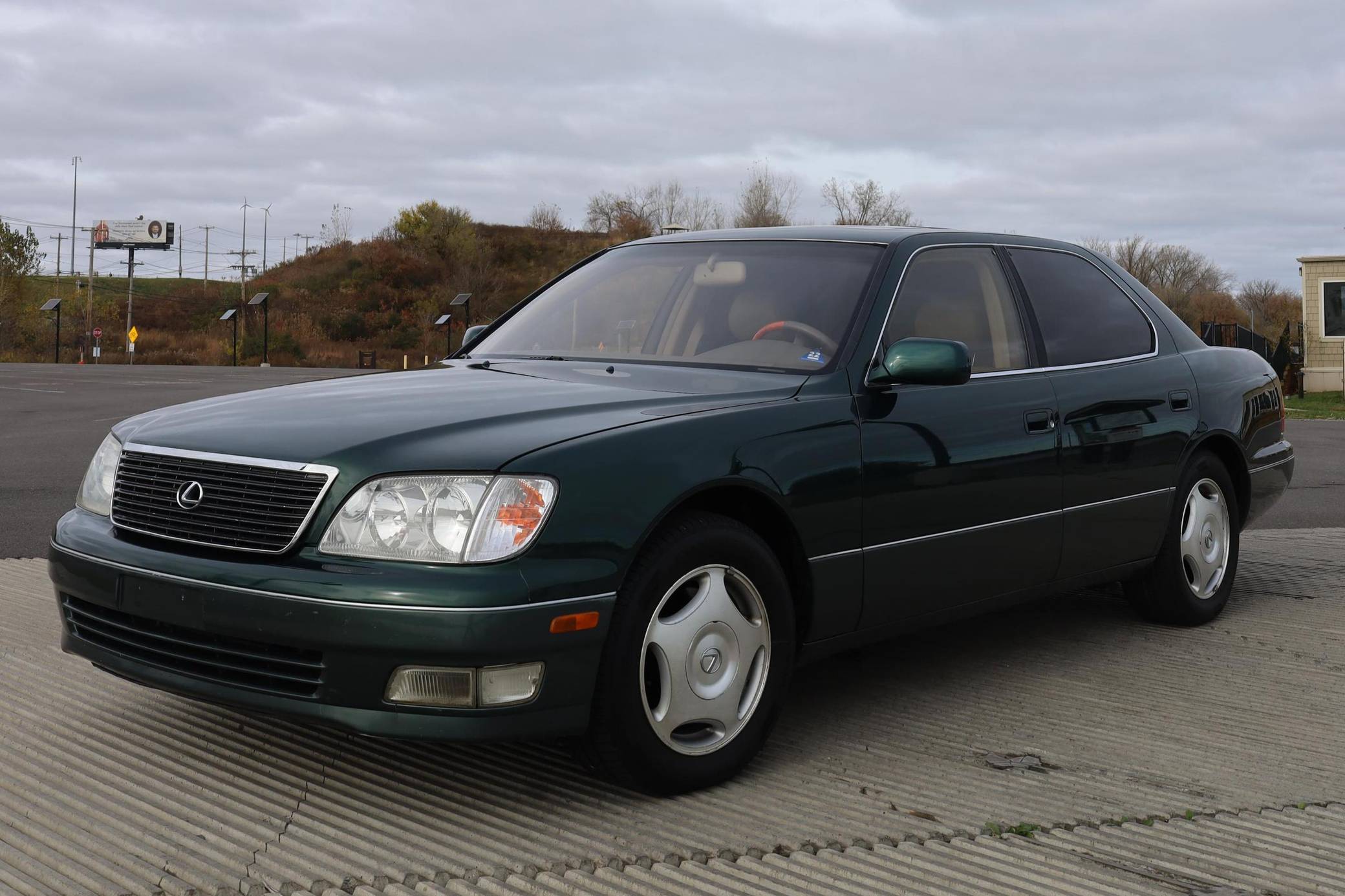 1999 Lexus LS 400