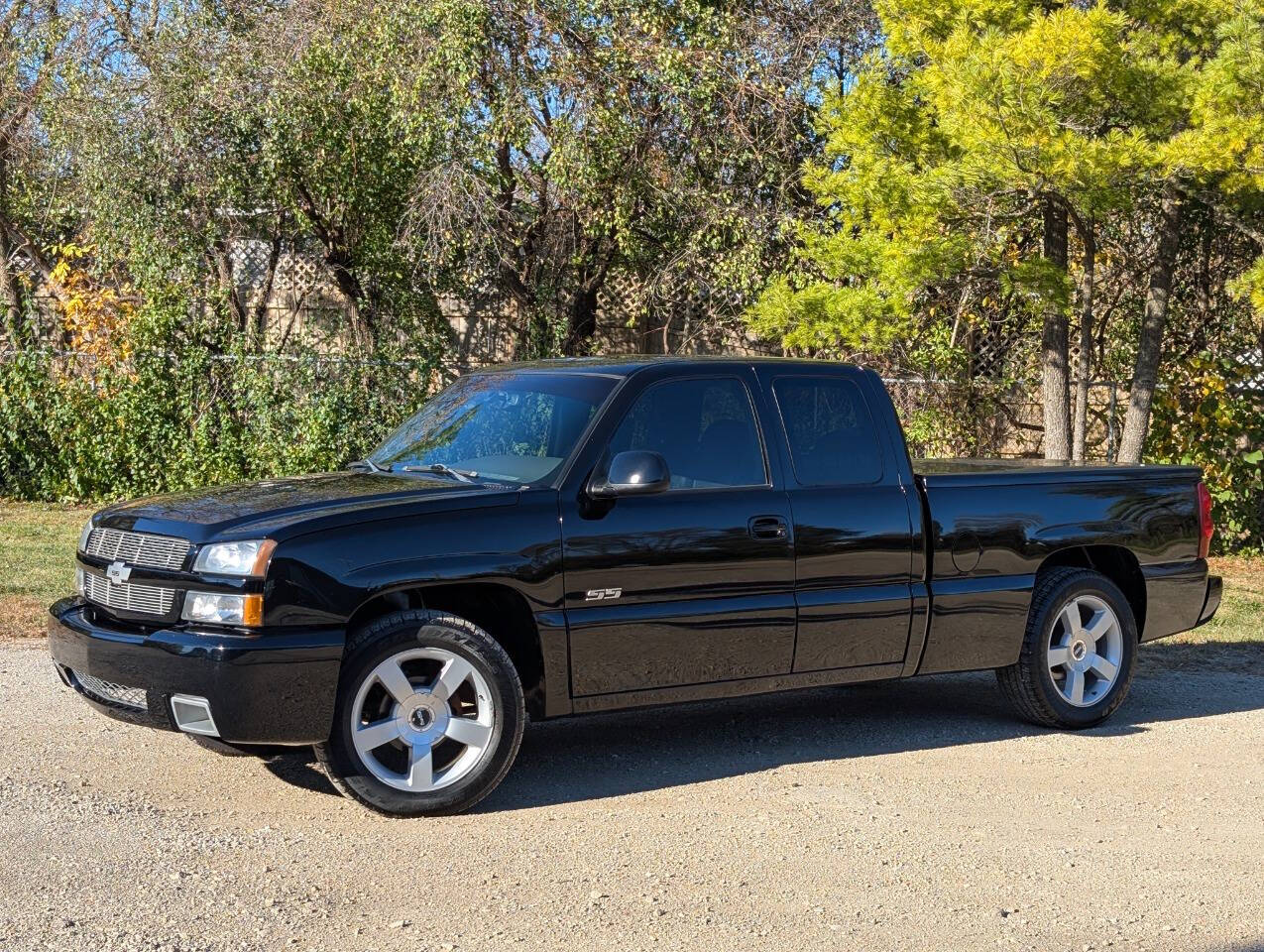2003 Chevrolet Silverado SS 2