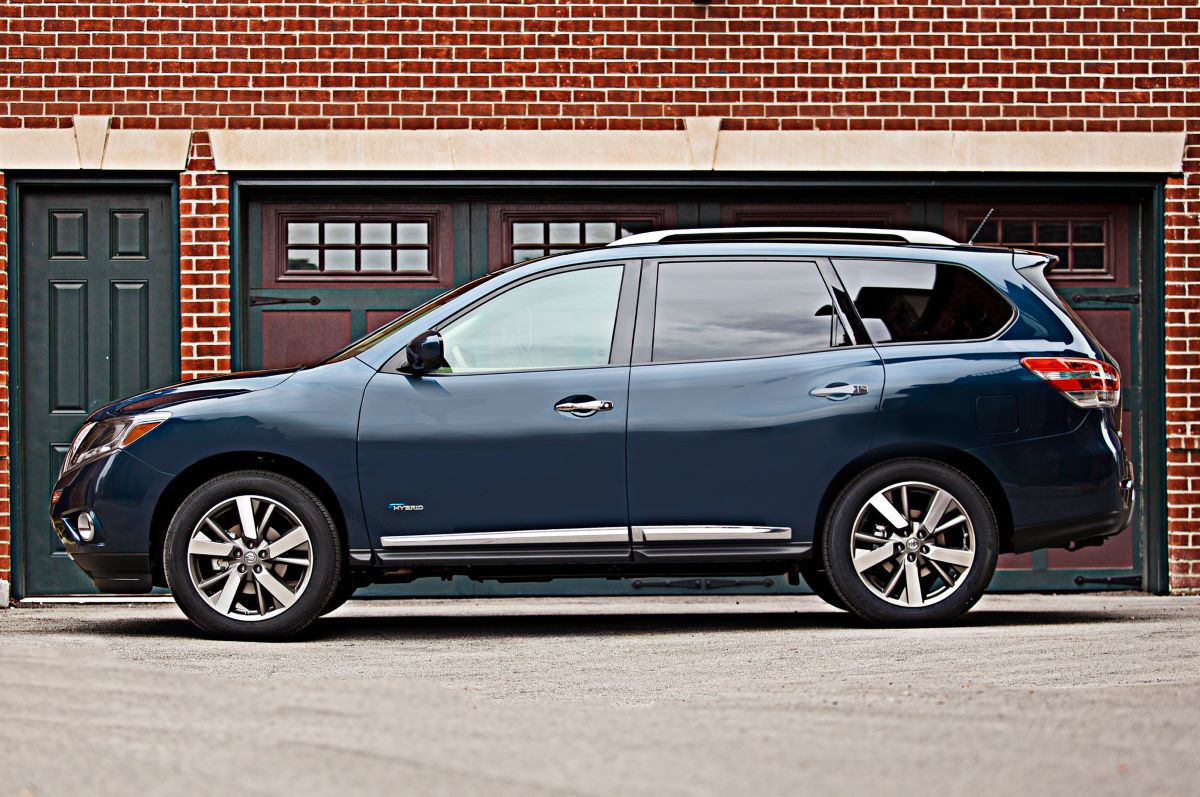 2014 Nissan Pathfinder Hybrid
