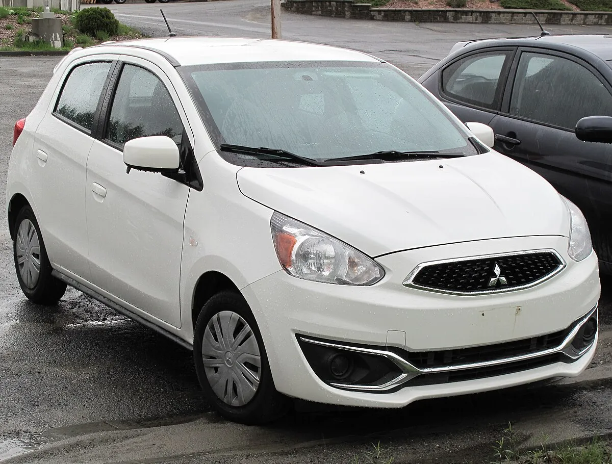 2017 Mitsubishi Mirage ES