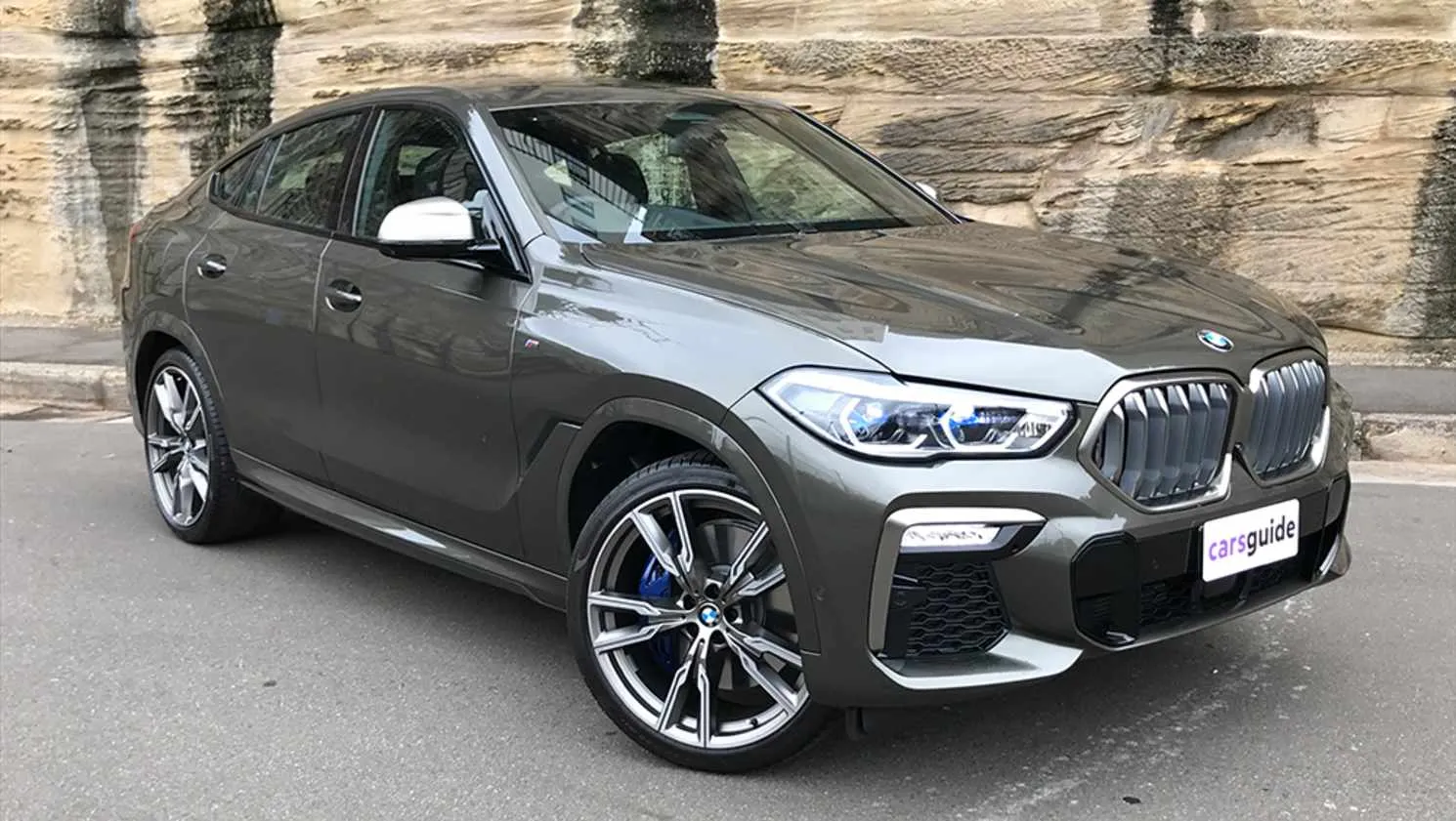 2020 BMW X6 M50i
