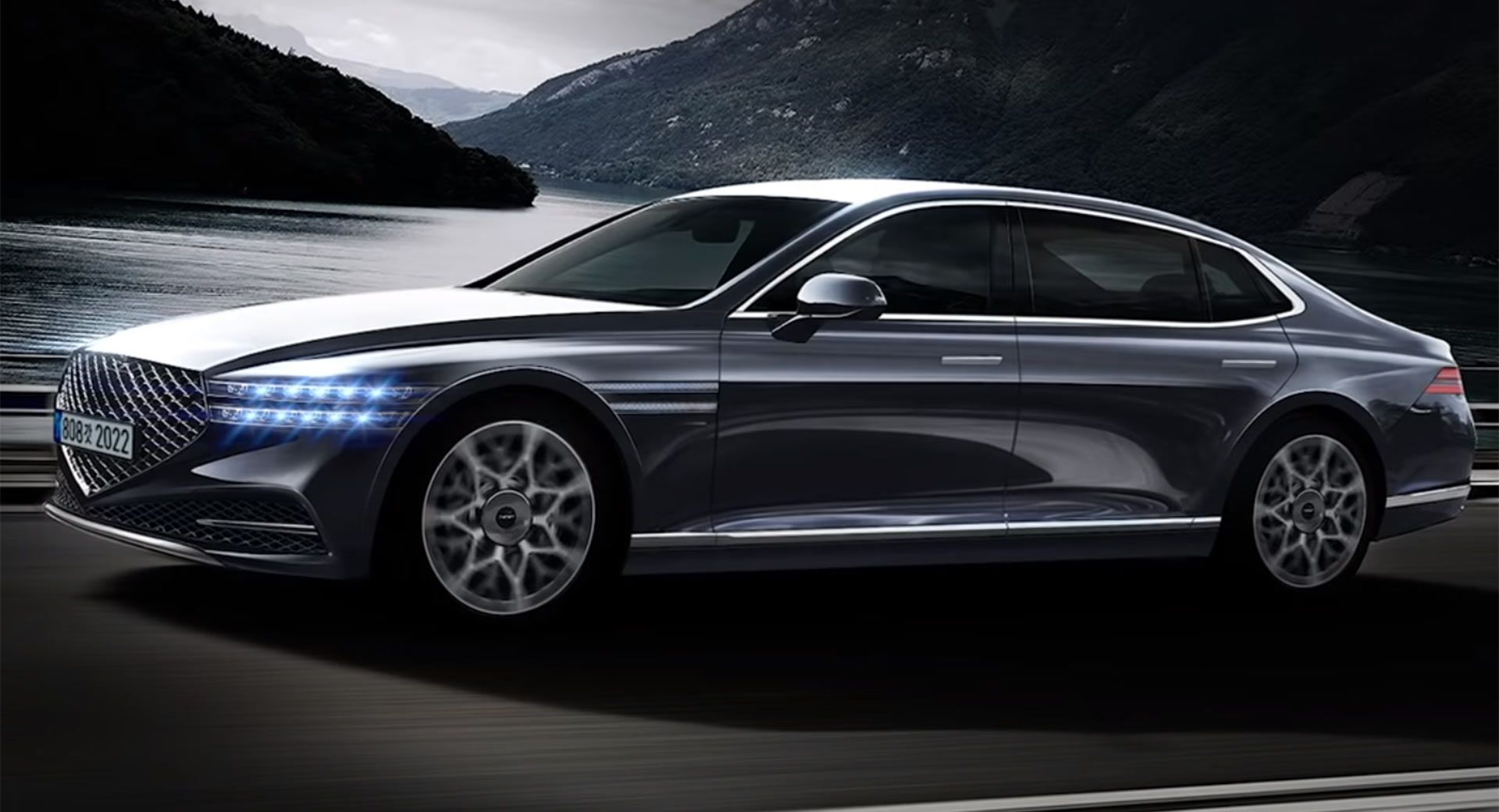 2023 Genesis G90