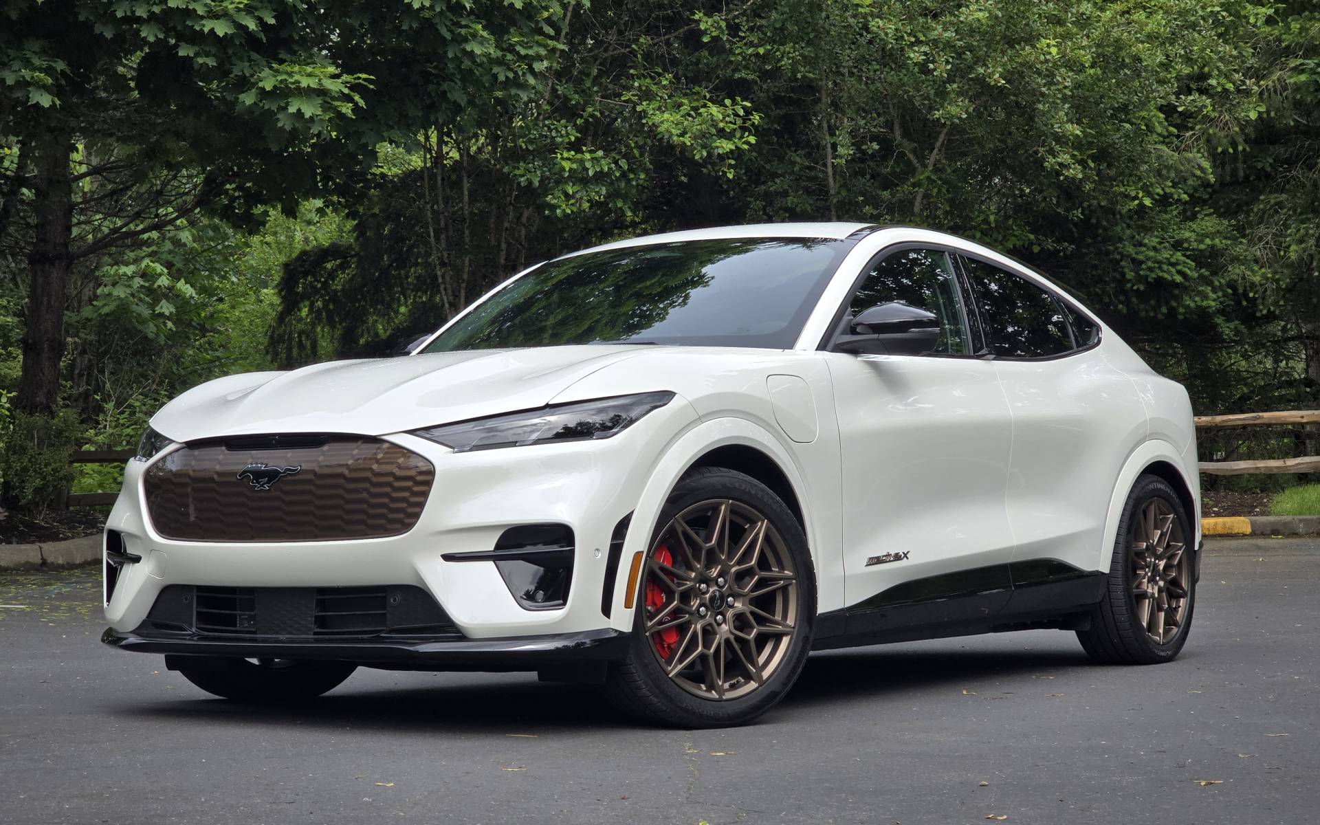 2025 Ford Mustang Mach-E