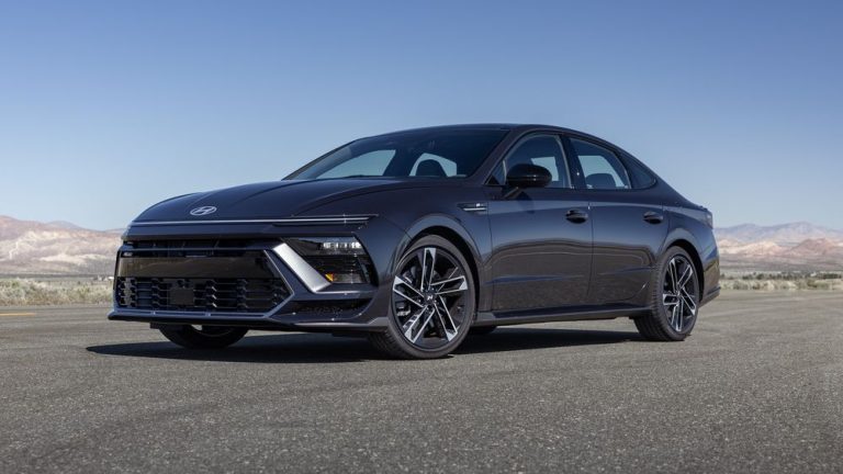 2025 Hyundai Sonata Hybrid
