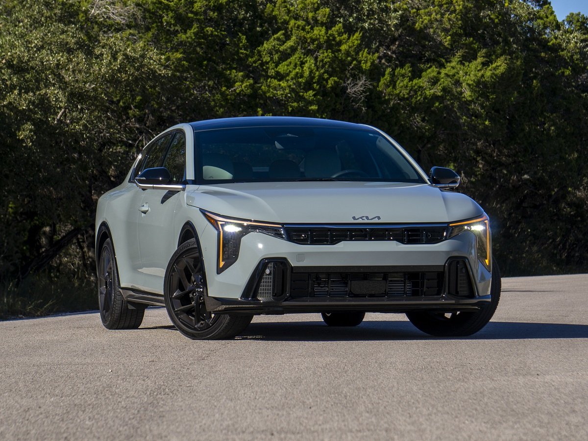 2025 Kia K4