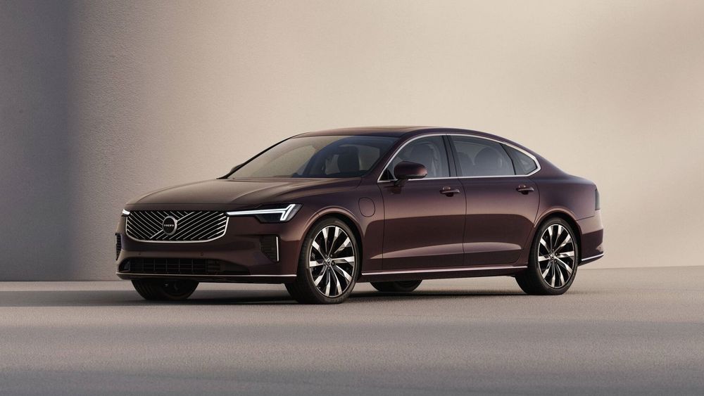2025 Volvo S90