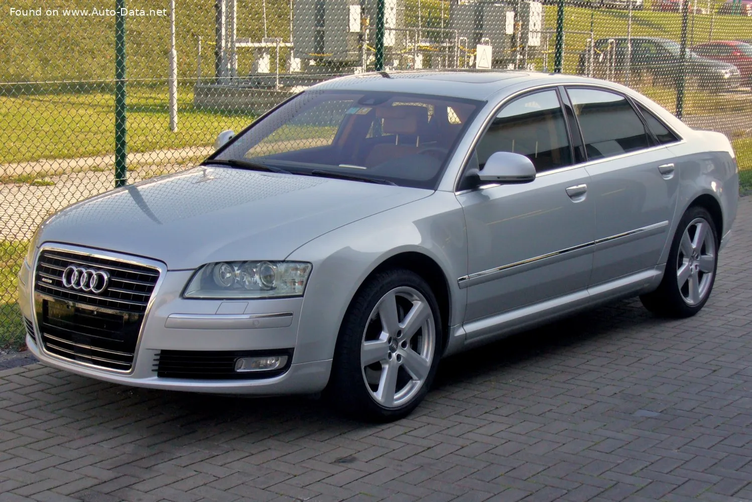 Audi A8 D3