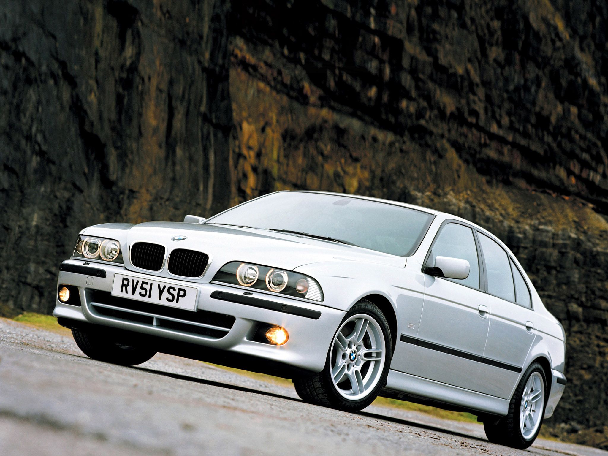 BMW 5 Series E39