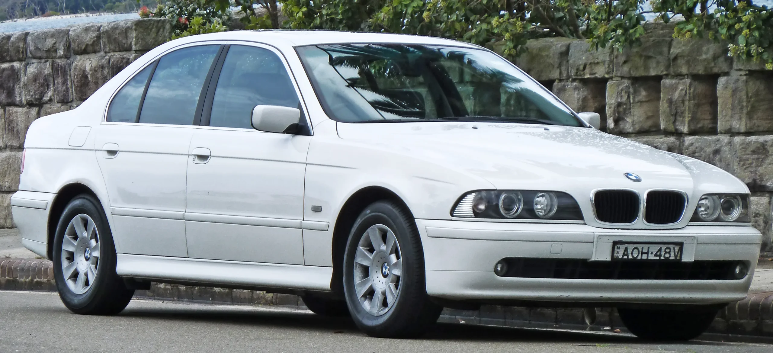 BMW E39 5 Series