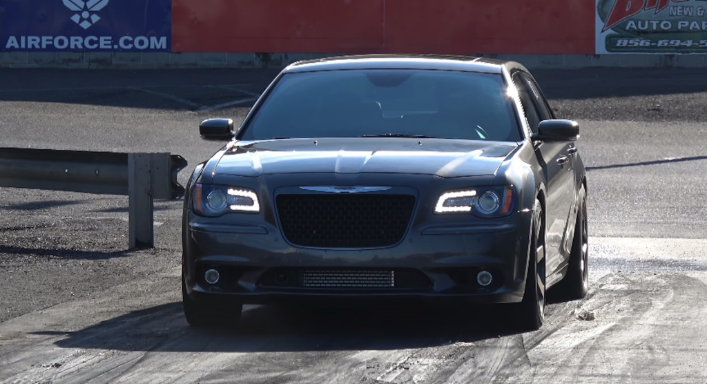 Chrysler 300 SRT8