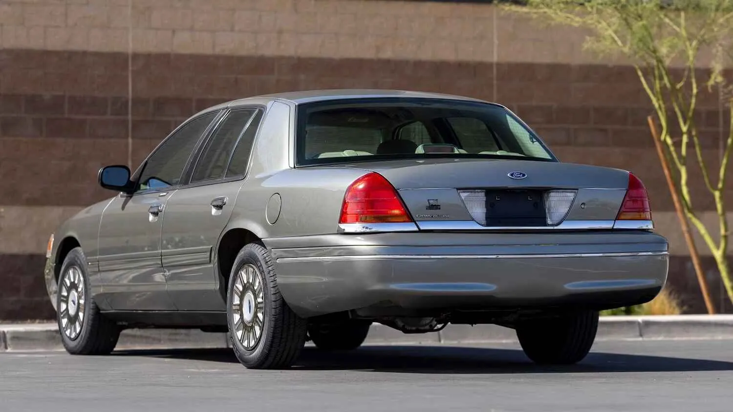 Ford Crown Victoria