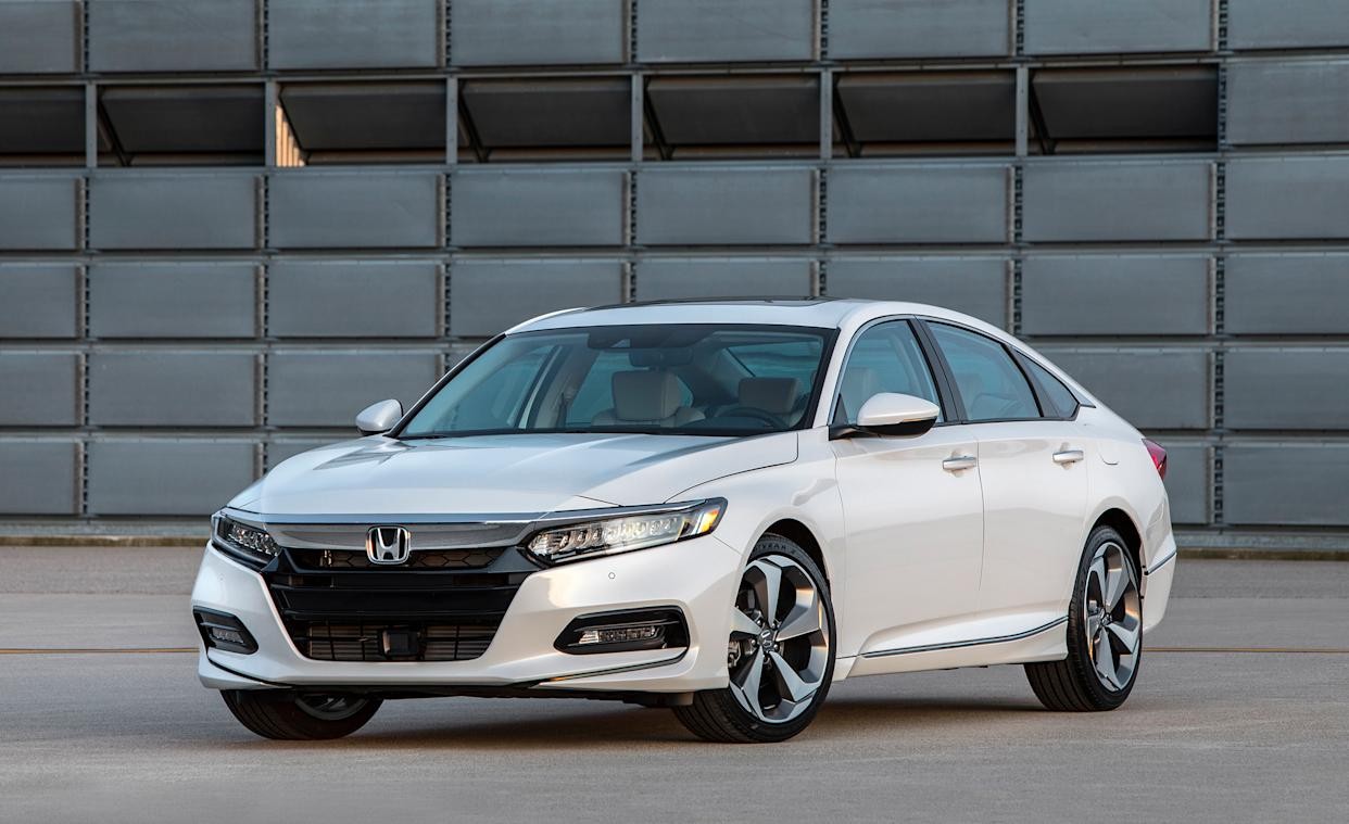 Honda AccordCR V (Tenth Generation Platform)