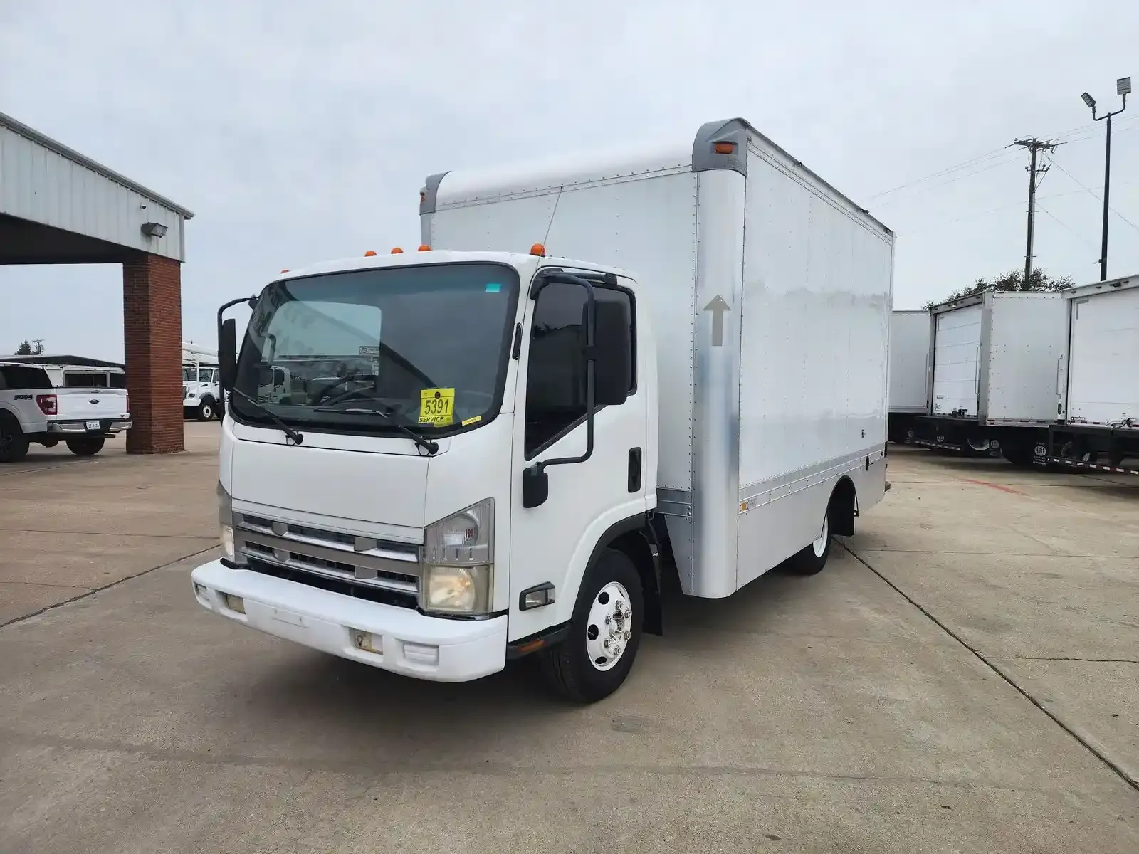 2008 Isuzu NPR HD Isuzu NPR 300