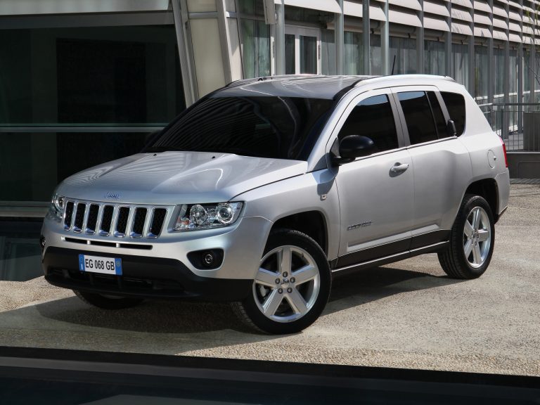Jeep Compass (First Generation) 