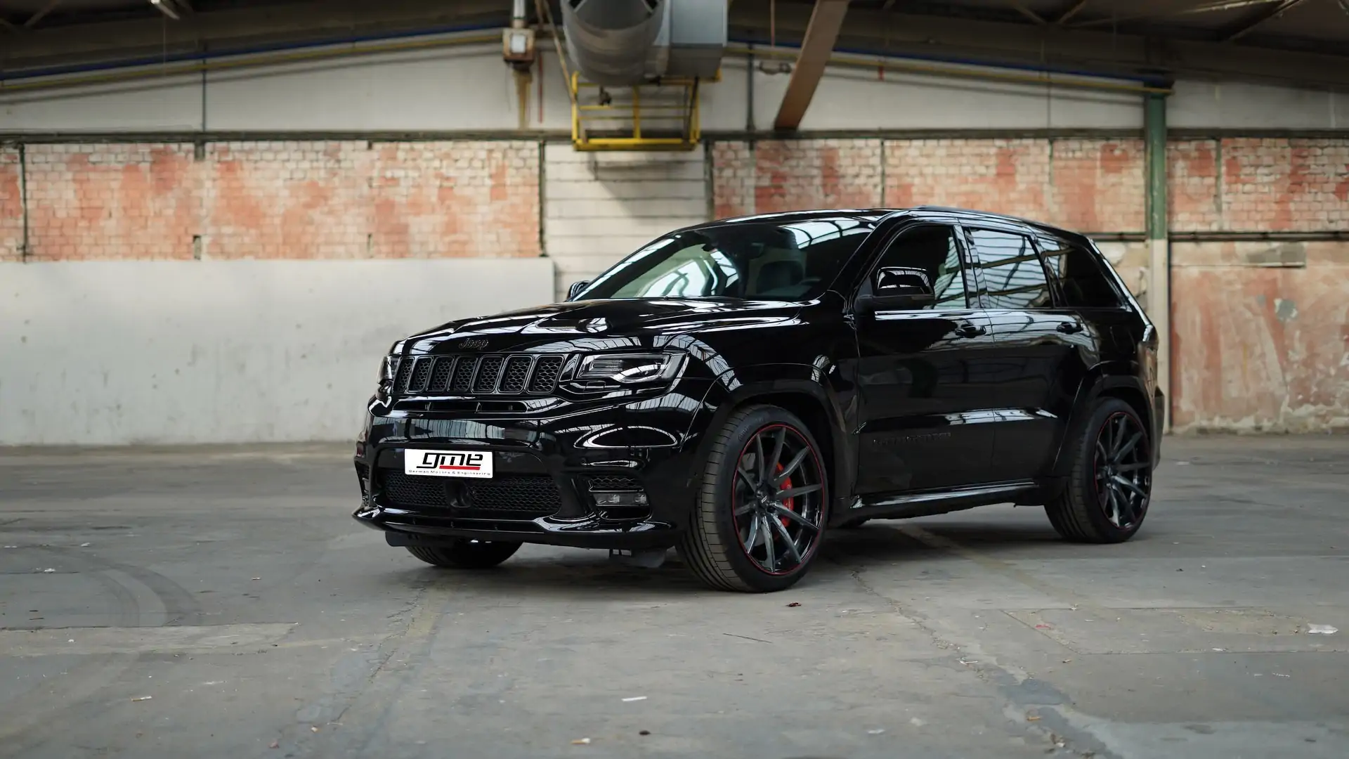 Jeep Grand Cherokee SRT
