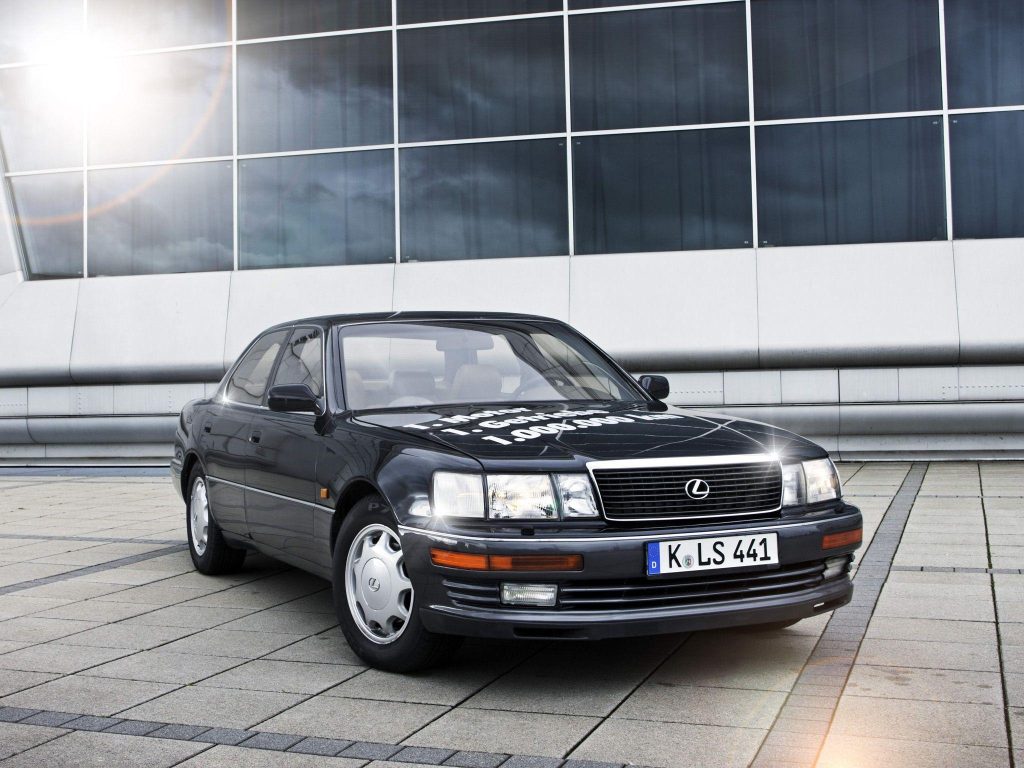 Lexus LS400