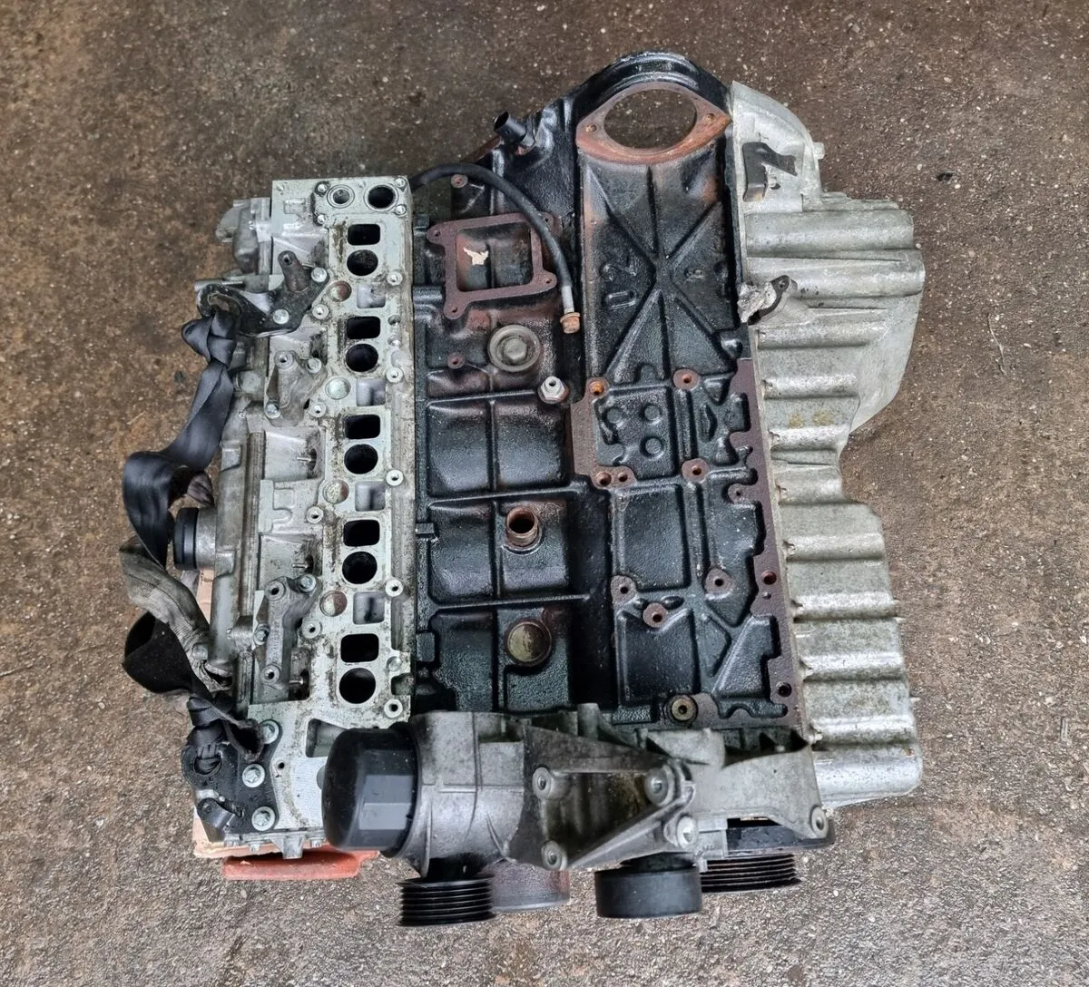 Mercedes Benz OM647 2.7L Diesel Inline Five