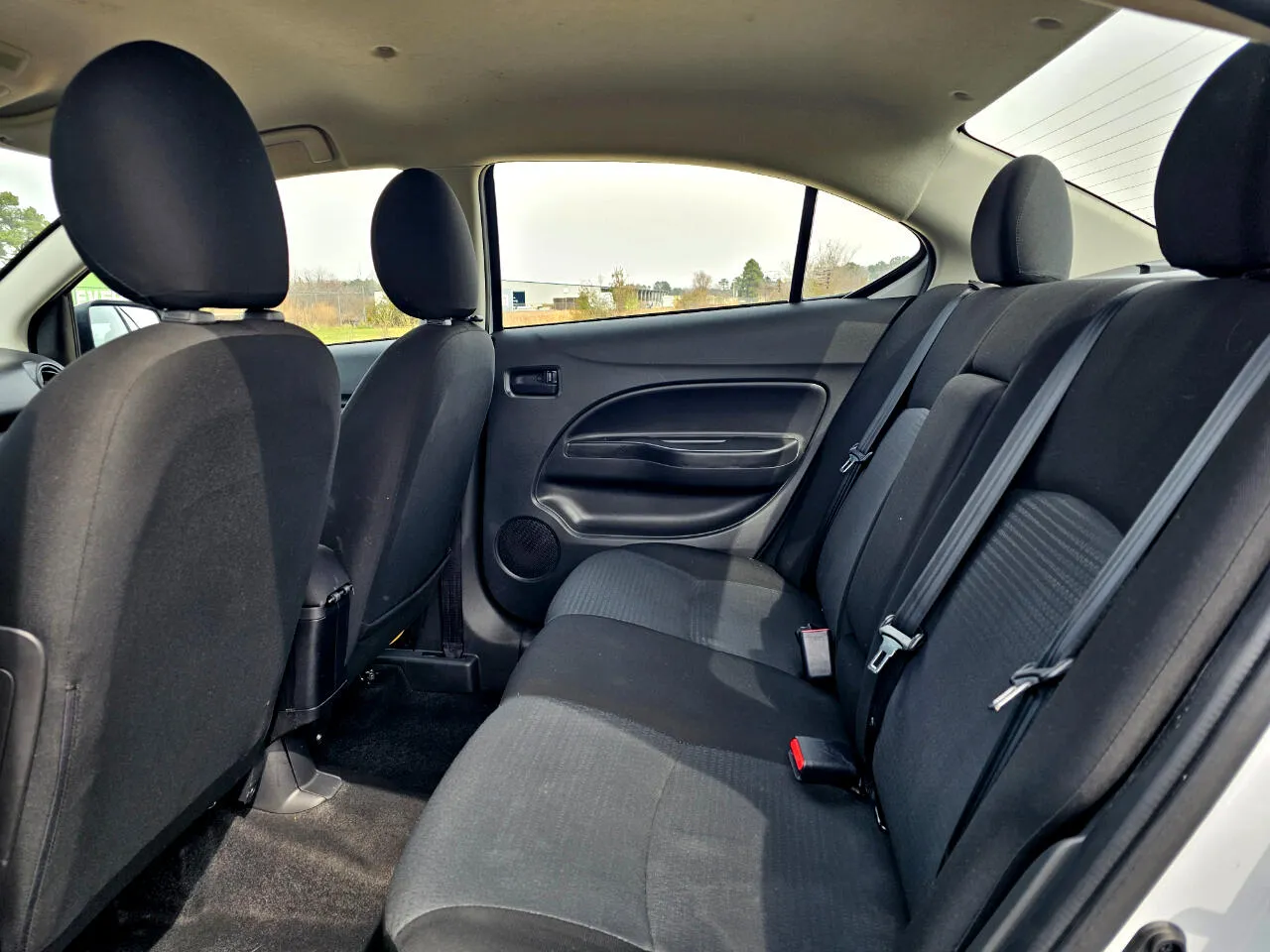 Mitsubishi Mirage 2023