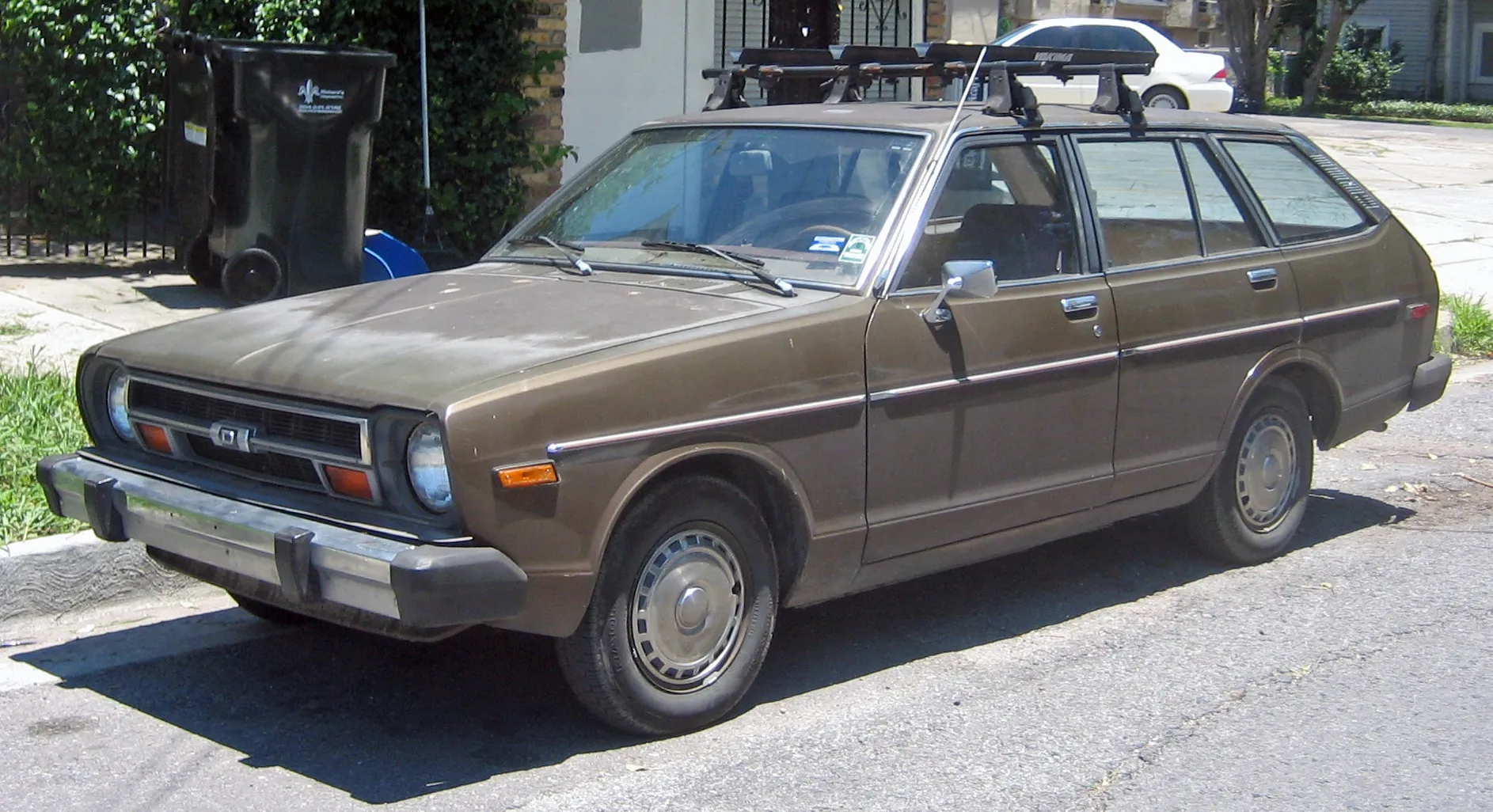 Nissan Datsun 210