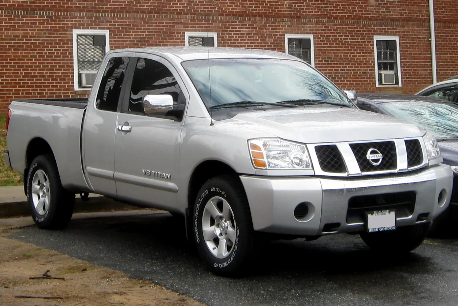 Nissan Titan SE