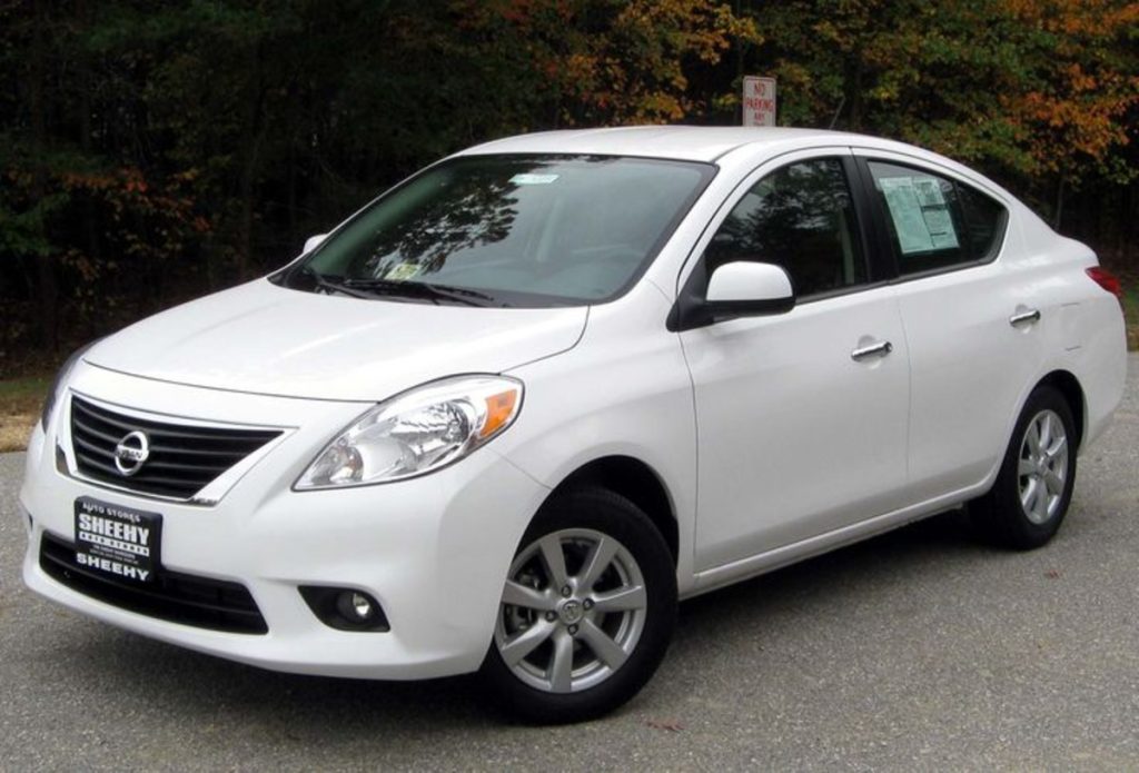 Nissan Versa 