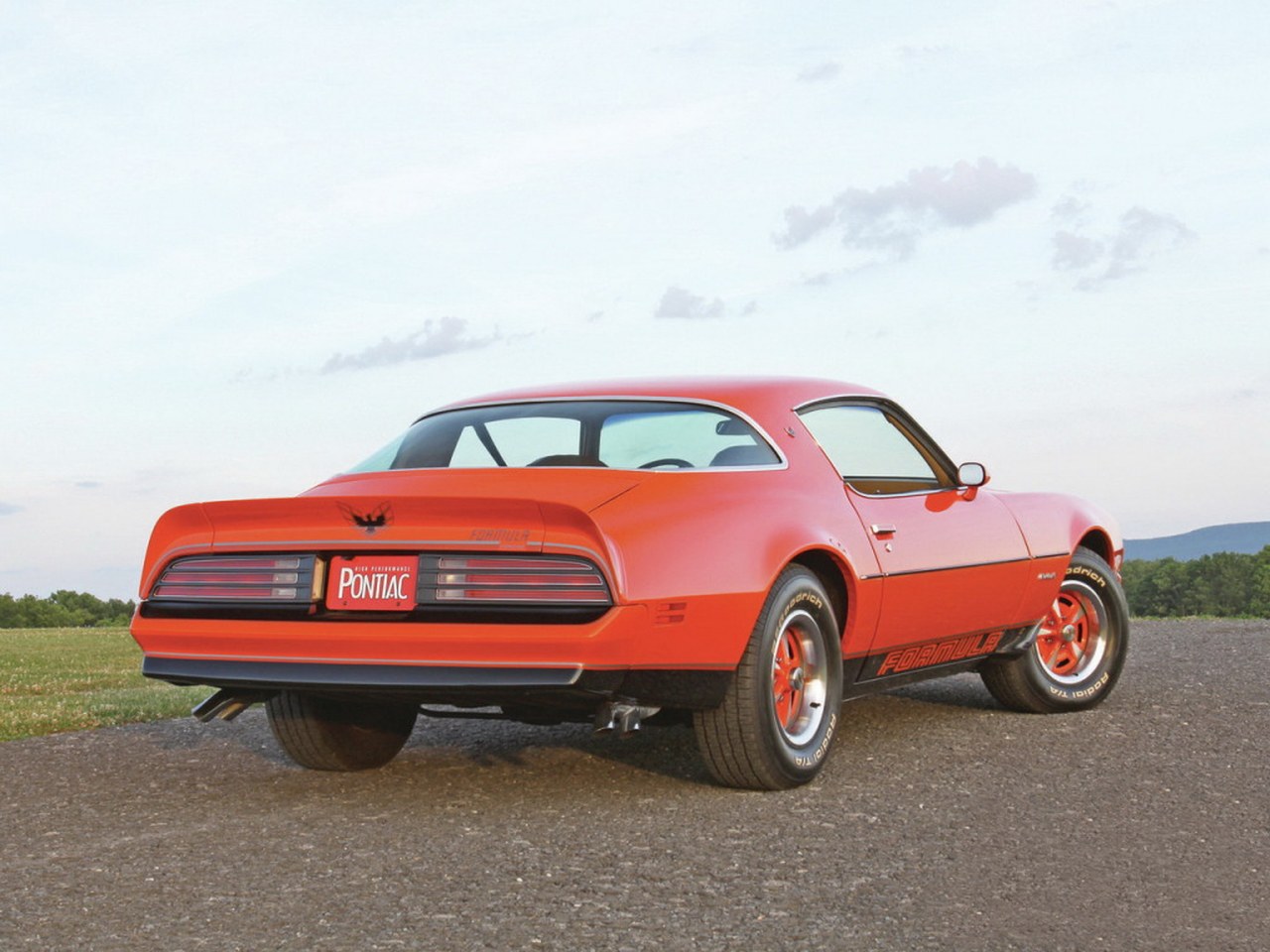 Pontiac Firebird (1970–1981) Pontiac Firebird (1970–1981)