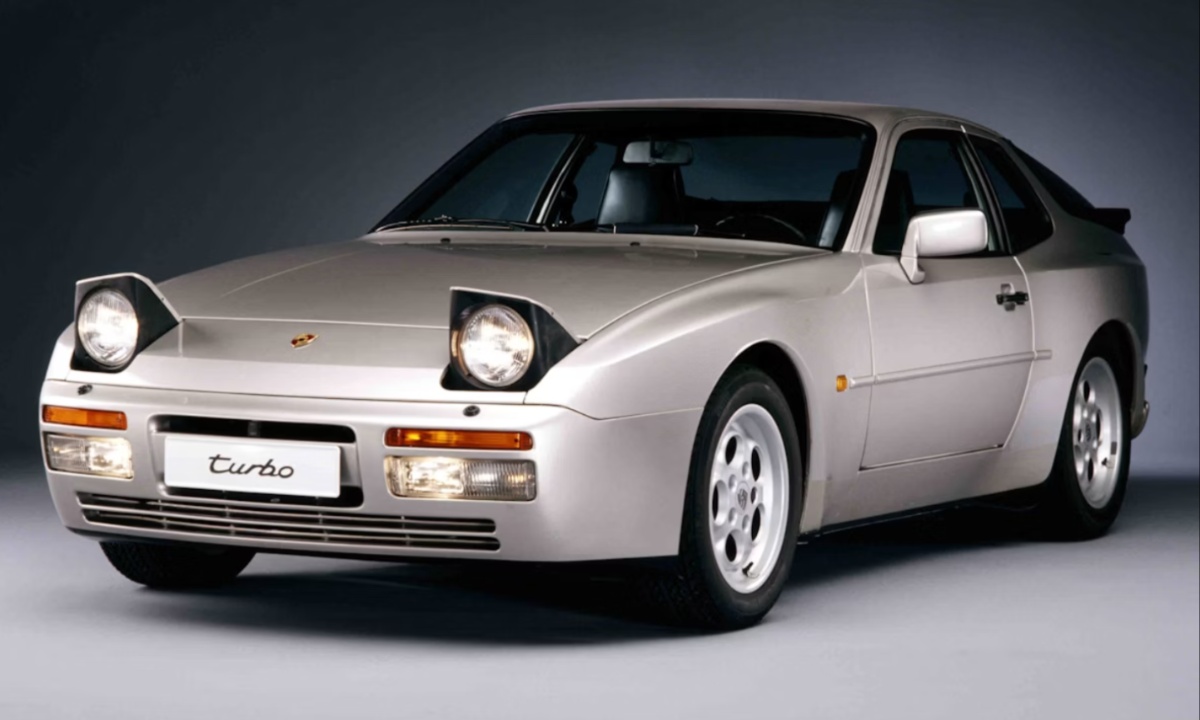 Porsche 944 Turbo