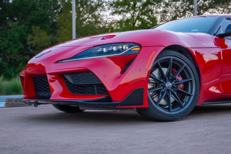 Toyota GR Supra (A90 Manual) 2