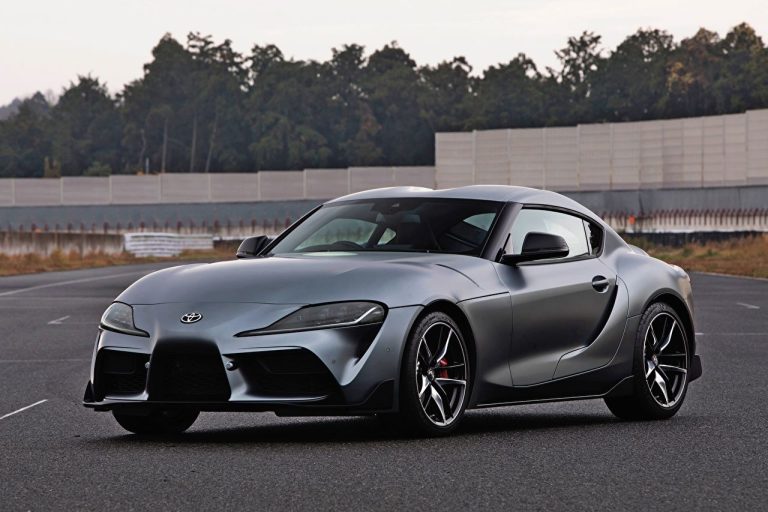 Toyota Supra (A90) 2