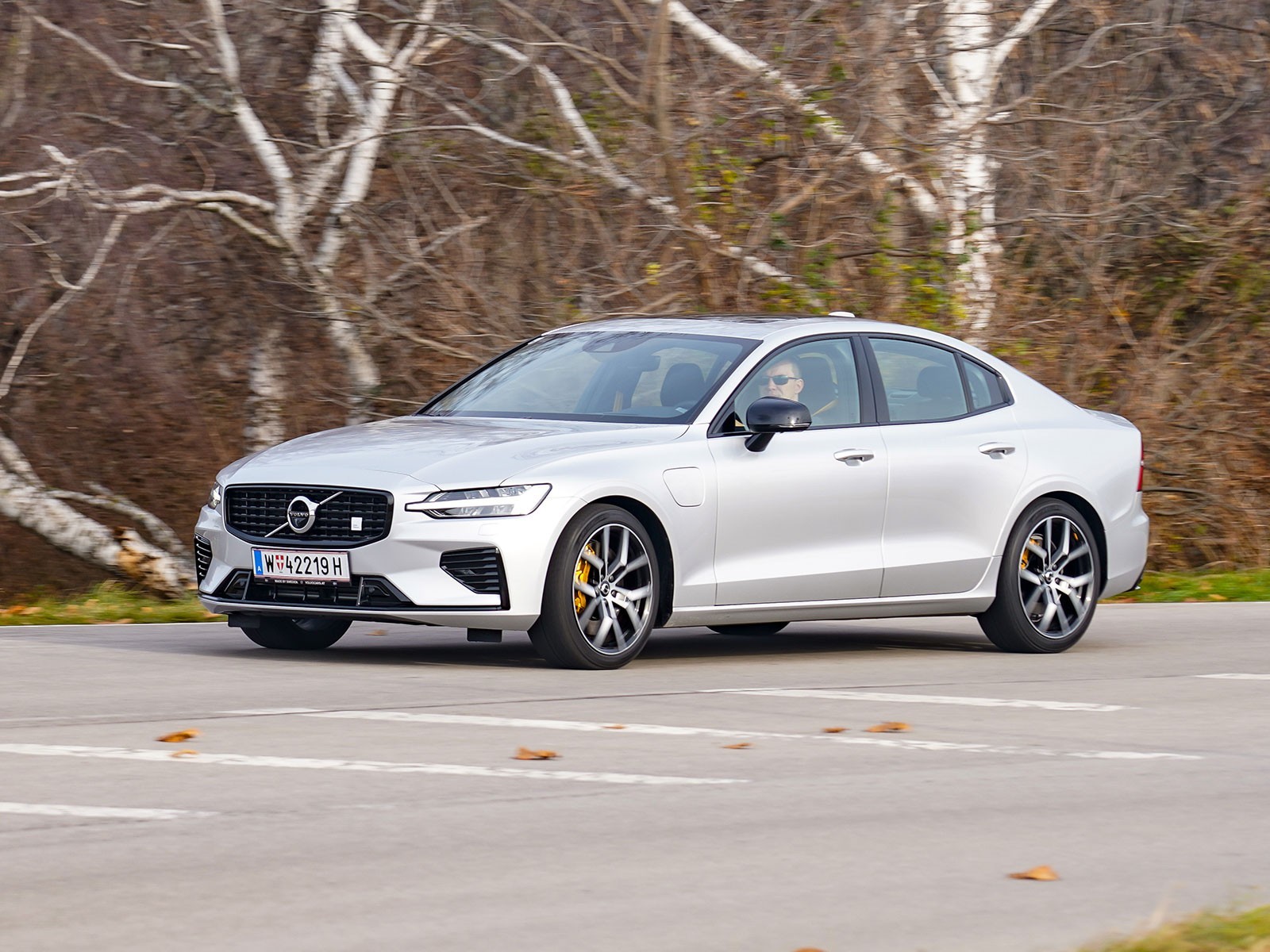 Volvo S60 Recharge Polestar Engineered