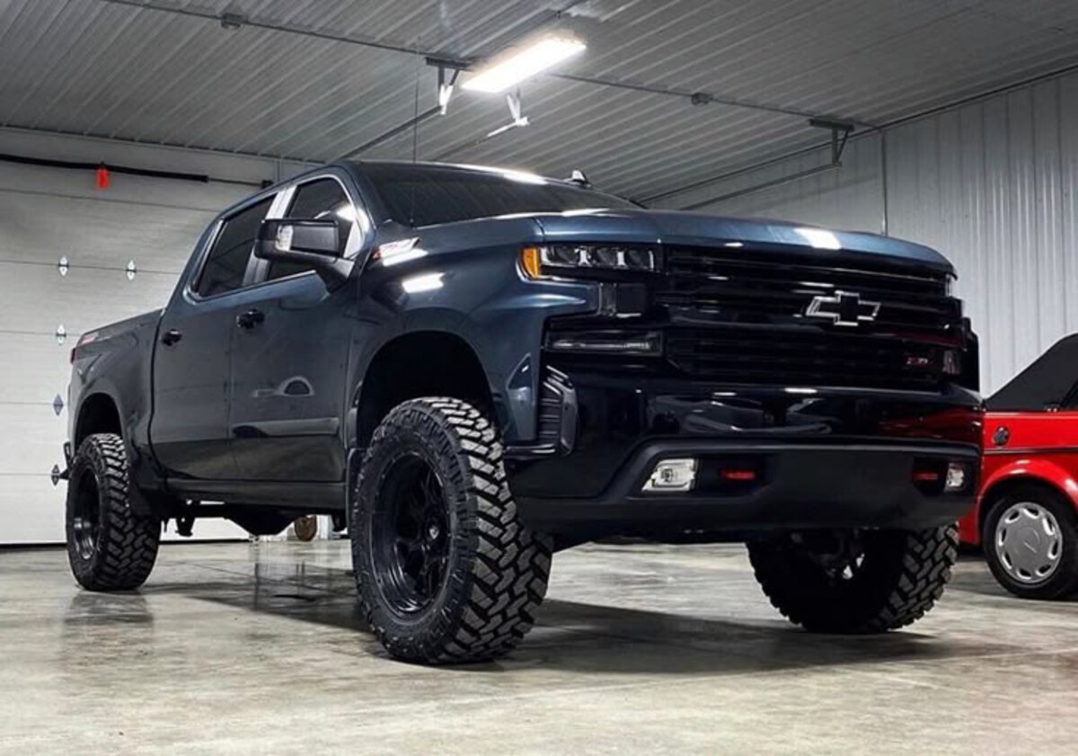 Chevrolet Silverado Trail Boss