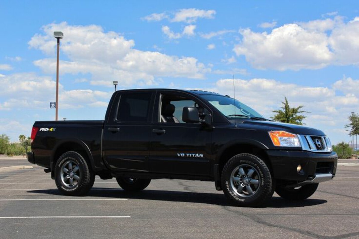 Nissan Titan PRO-4X